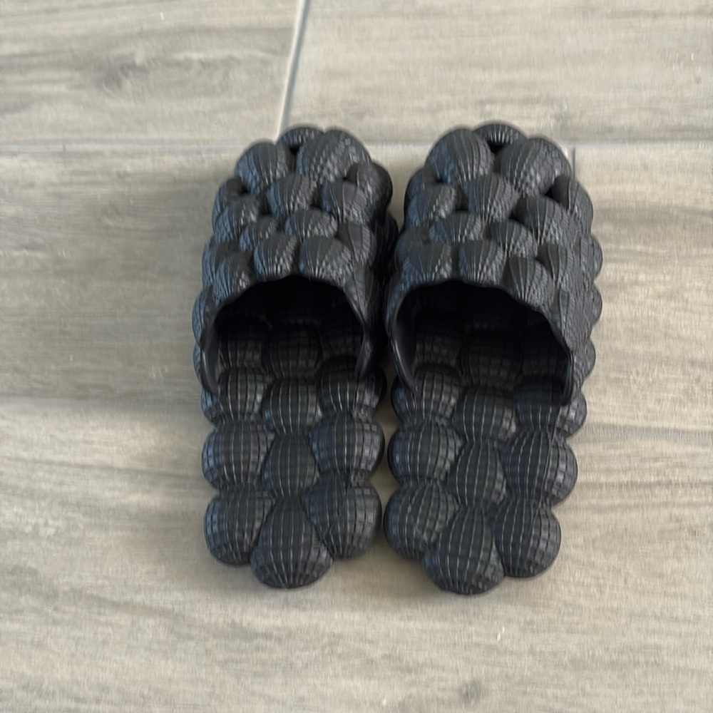 Bubble Slippers European Size 44-45